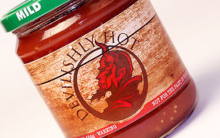 Spice up your colors with crisp UV inks on food & beverage labels